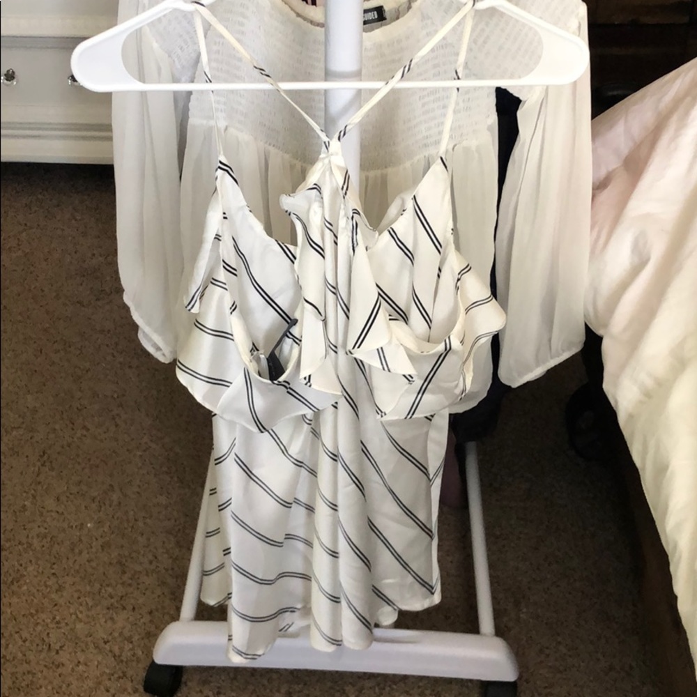 blouse - Picture 2 of 2